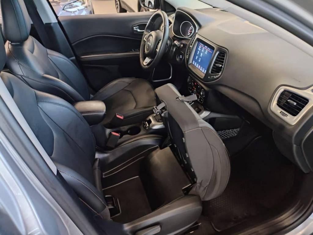 Jeep Compass Longitude 2.0 4x2 flex 16v aut.    2019