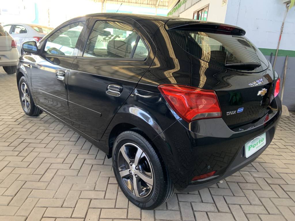 Chevrolet Onix 1.4 8v    2018