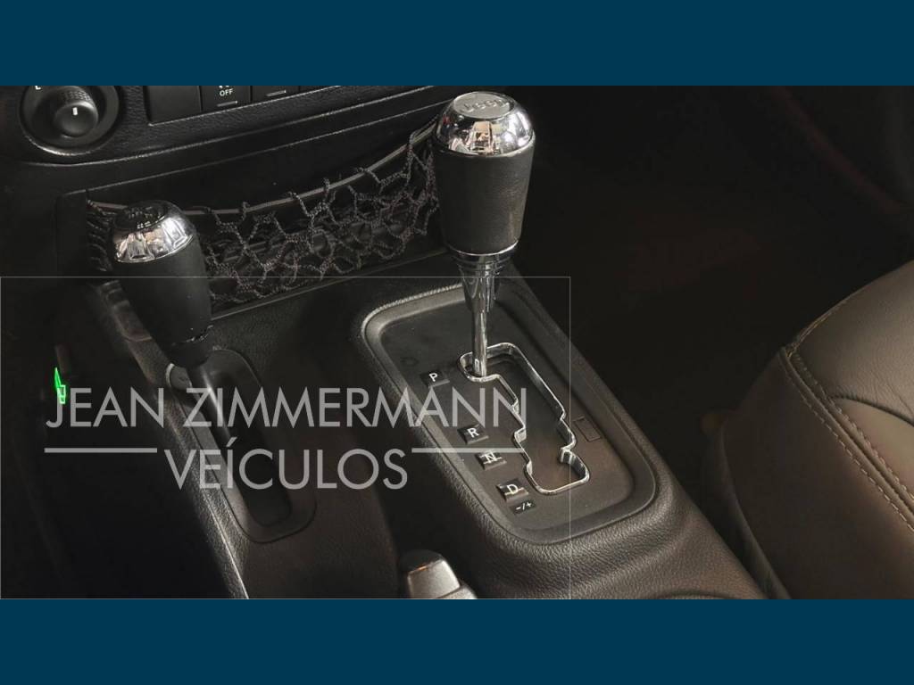 Jeep Wrangler Unlimited sport 3.6 v6 284cv 4p    2015