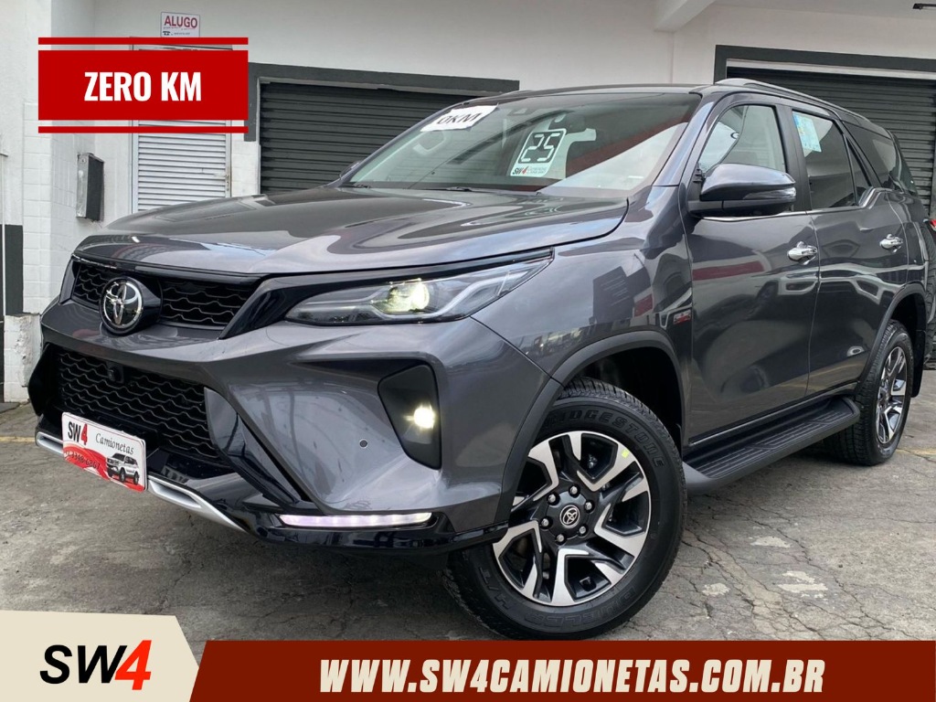 Toyota Hilux SW4 ZERO KM    2025