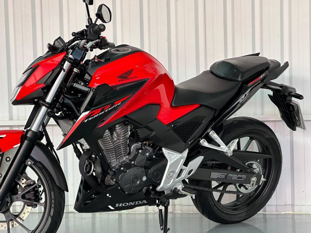 Honda CB 300 F twister cbs    2024