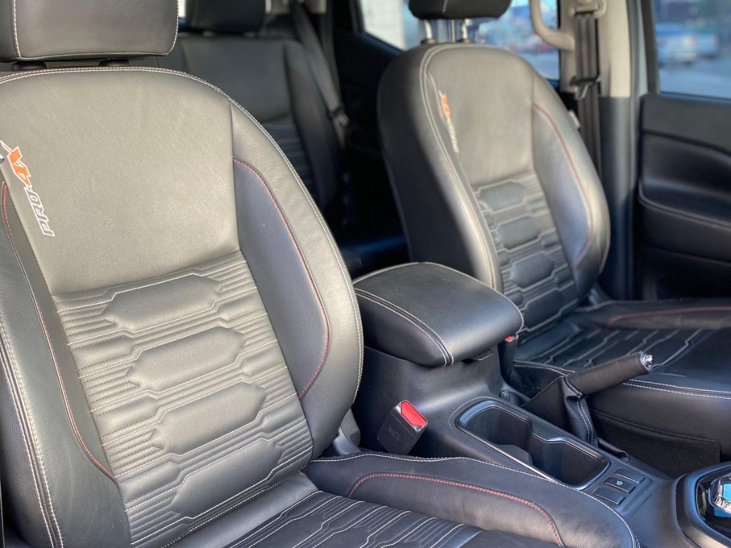 Nissan Frontier Prox4    2023