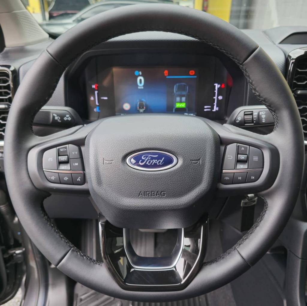 Ford Ranger Xlt 3.0 v6 4x4    2026