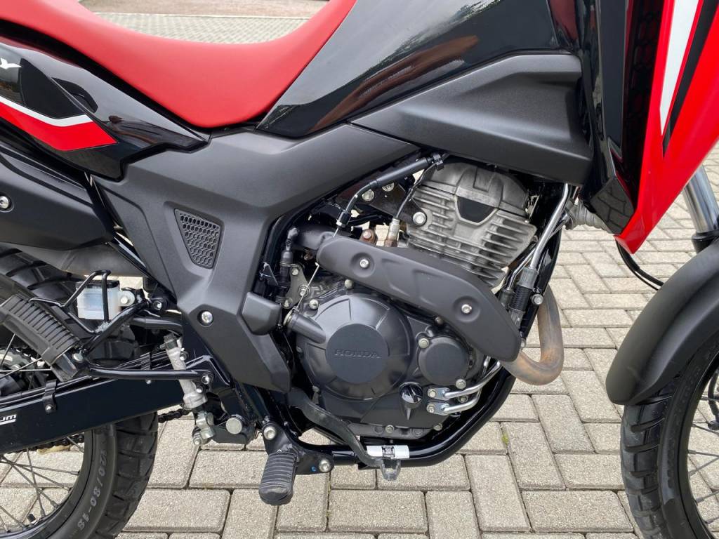 Honda NX 350 Sahara 300 rally abs flex    2025