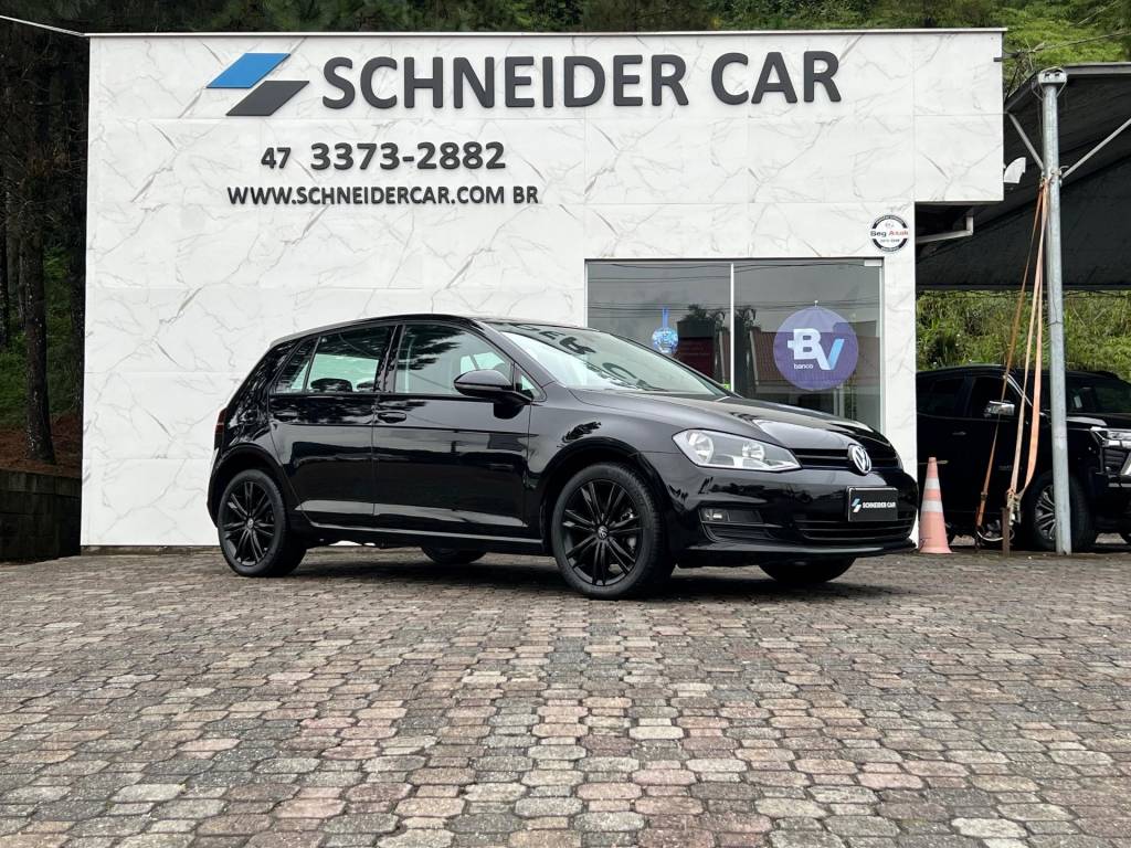 Volkswagen Golf HIGHLINE AC    2015