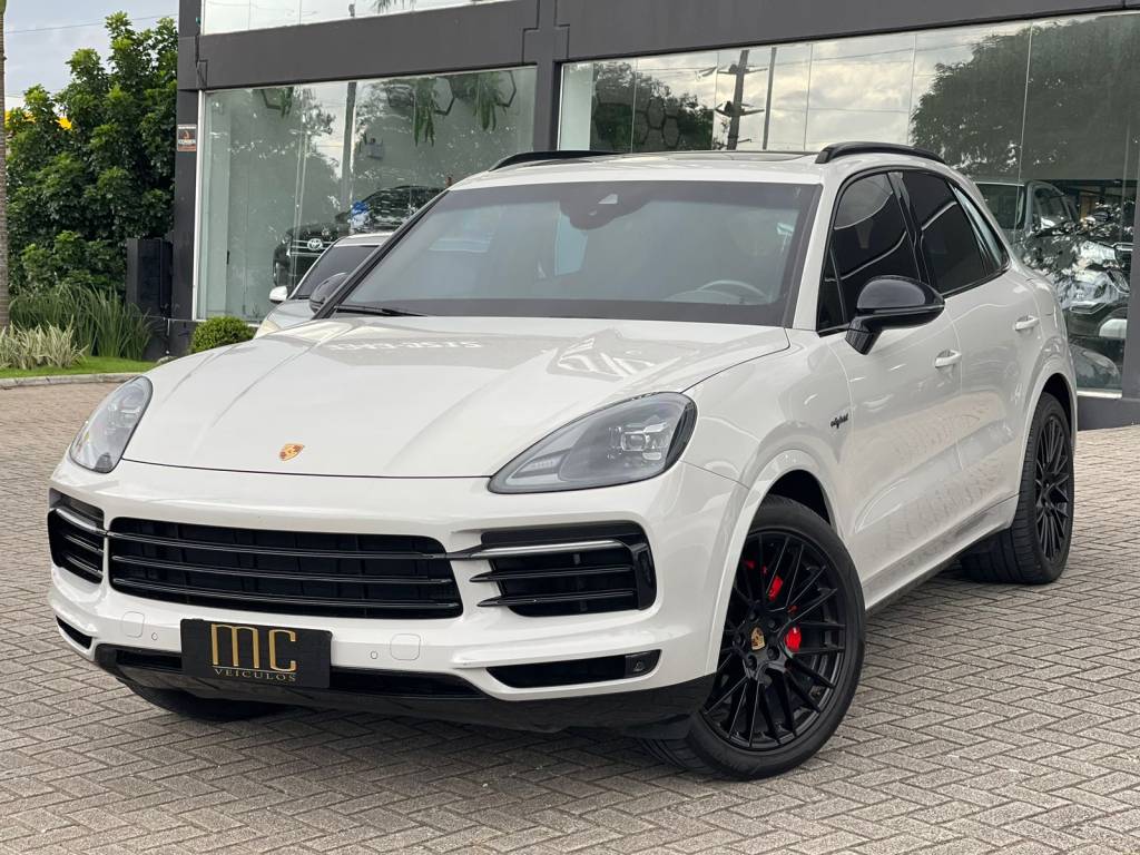 Porsche Cayenne 3.0    2021