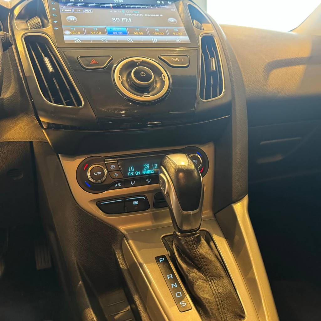 Ford Focus 2.0    2015