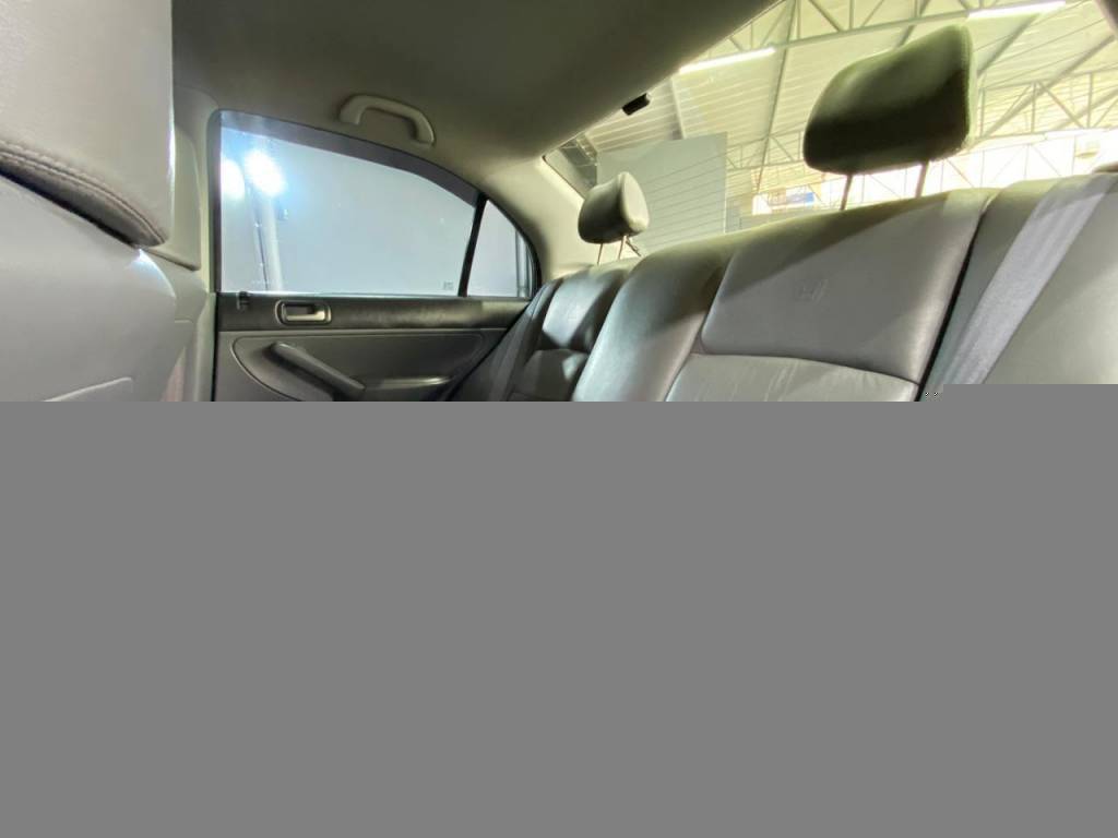 Honda Civic Lx 1.7    2003