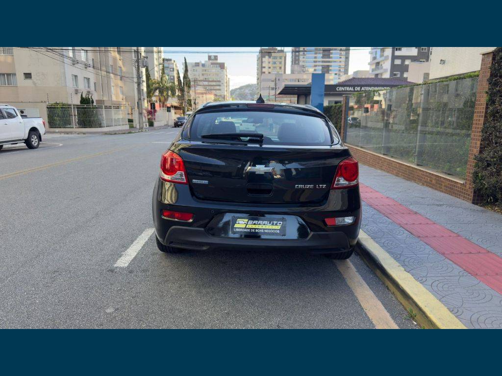 Chevrolet Cruze Hb sport ltz 1.8 16v flexp. 5p aut    2014