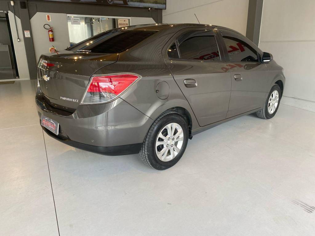 Chevrolet Prisma HEV/ 1.4MT LTZ    2015