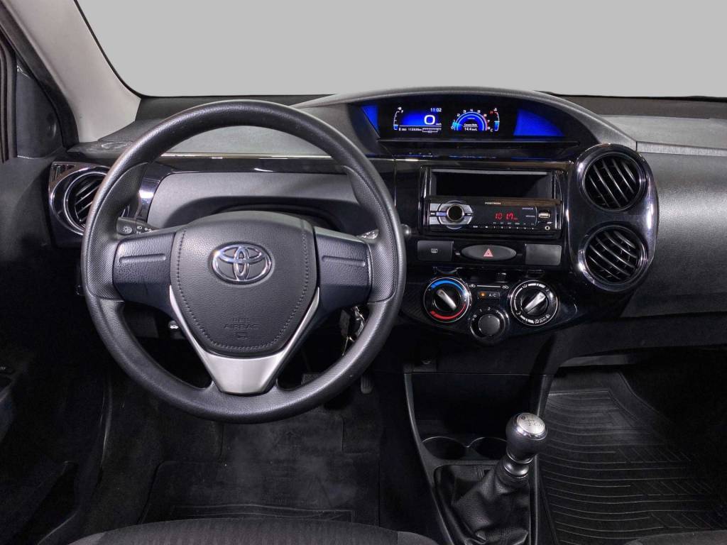 Toyota Etios Etios 1.3 hb hatch x 16v flex 4p mec    2019