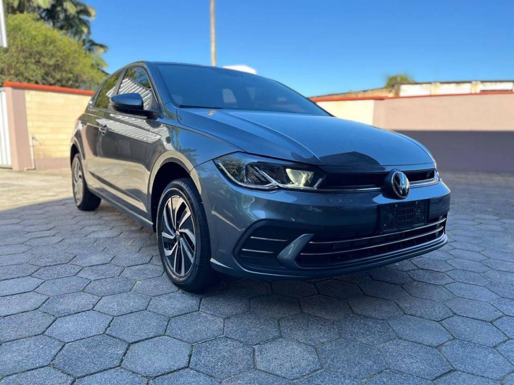 Volkswagen Polo 1.0 200 TSI Highline AT    2025