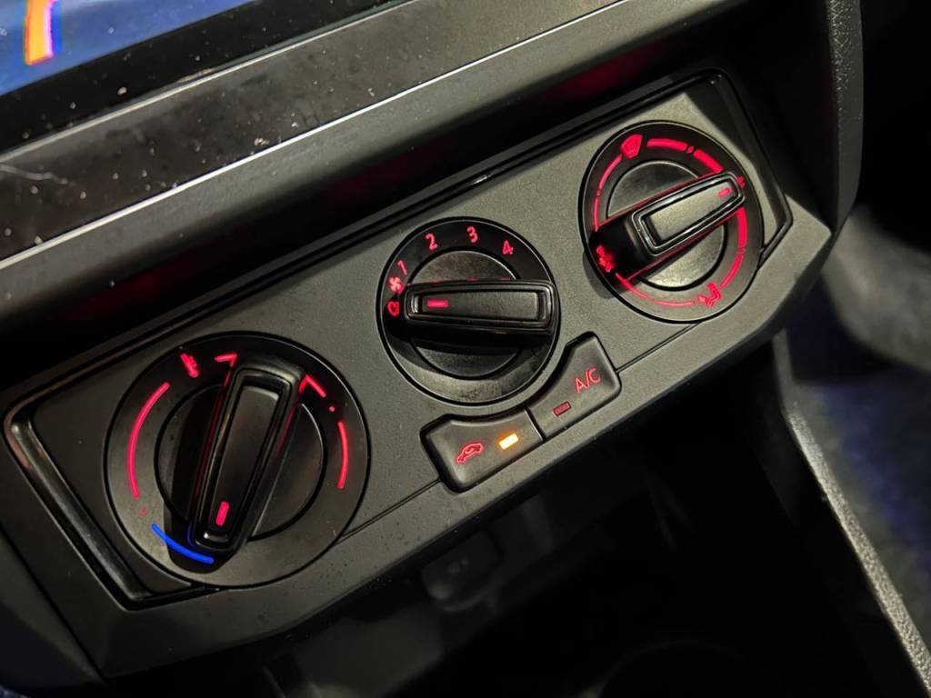 Volkswagen Gol 1.0 flex 12v 5p    2021