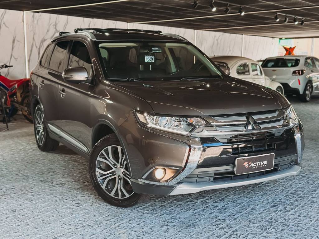 Mitsubishi Outlander 2.0 16V    2018