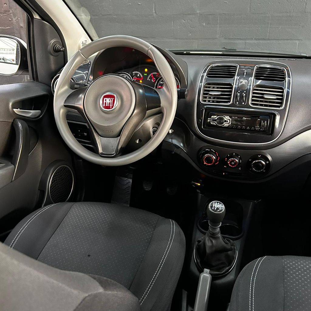 Fiat Grand Siena Siena attrac. 1.4 evo f.flex 8v    2015