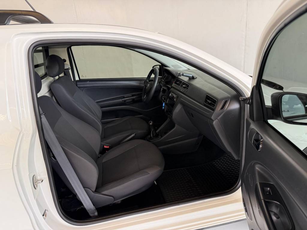 Volkswagen Saveiro Cs robust 1.6 msi flex    2021