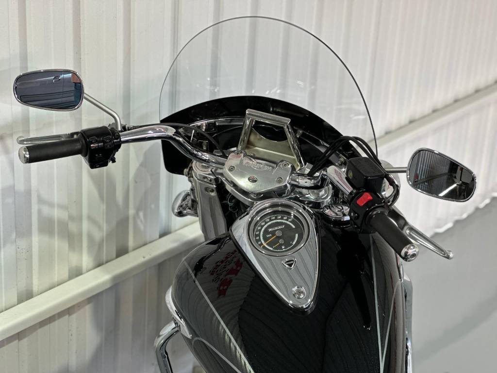 Triumph Thunderbird 1700 commander abs    2014