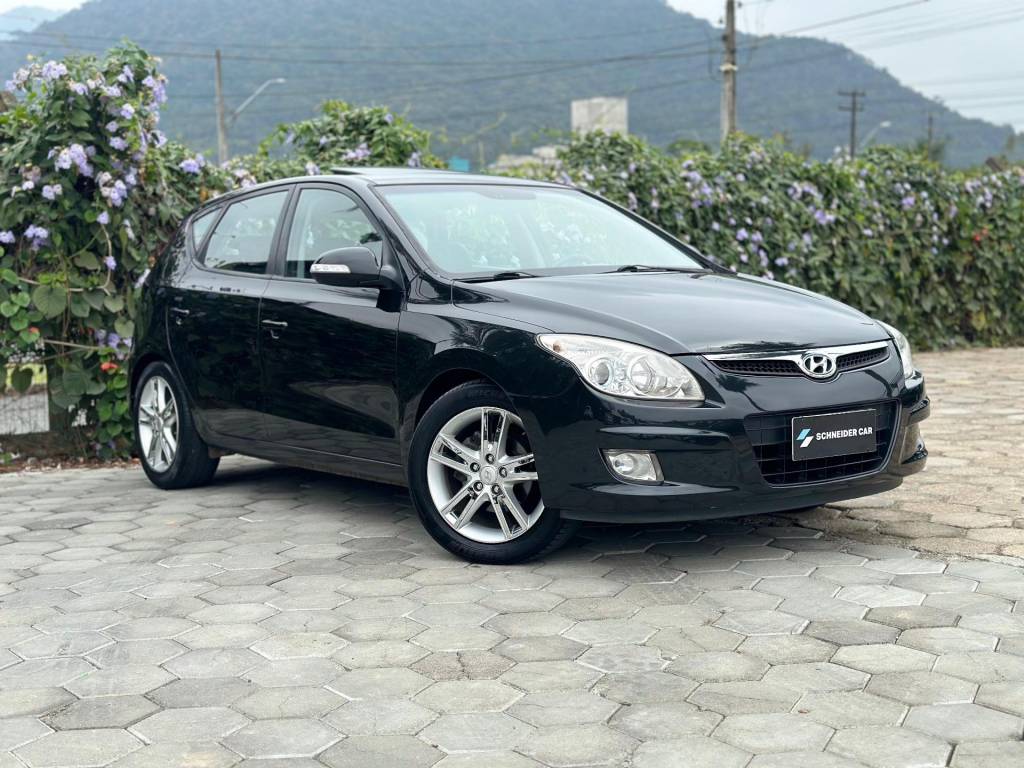 Hyundai I30 2.0 Aut    2010