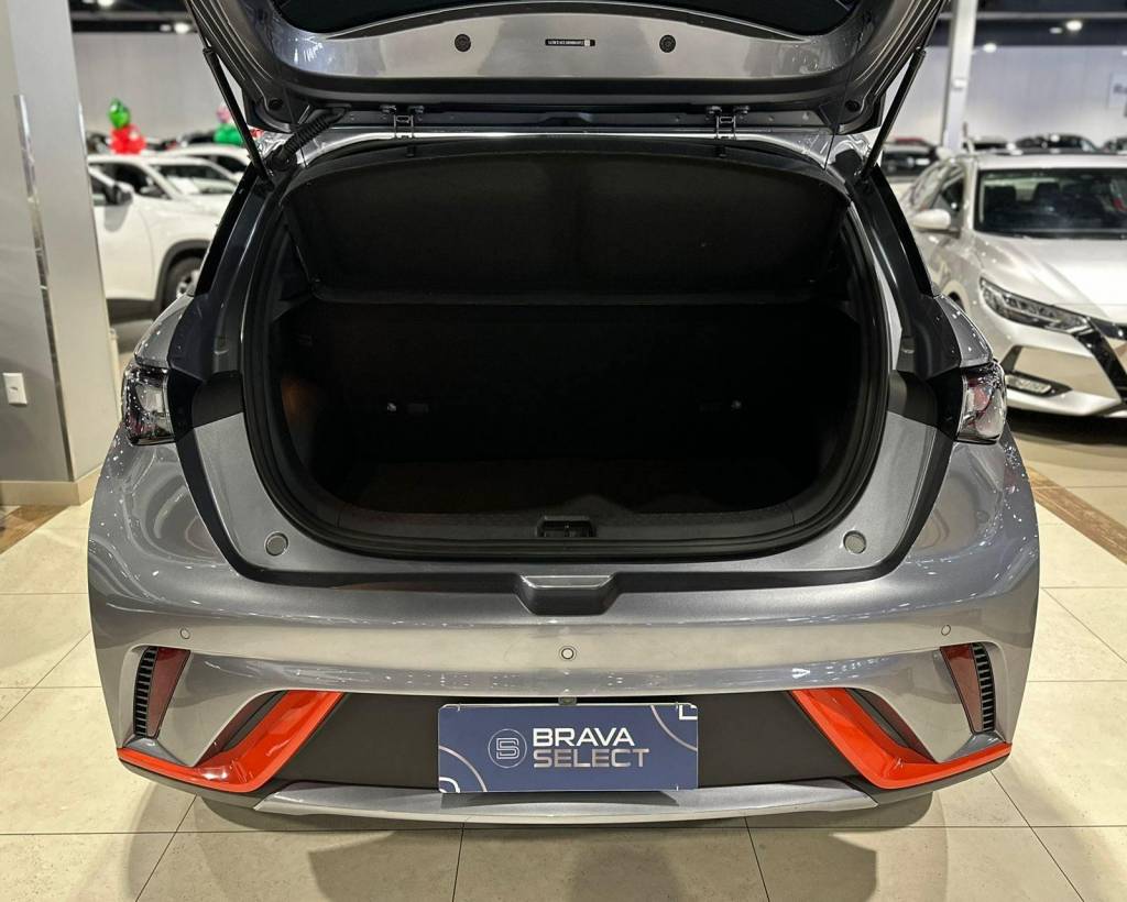 BYD Dolphin EV (elétrico)    2024