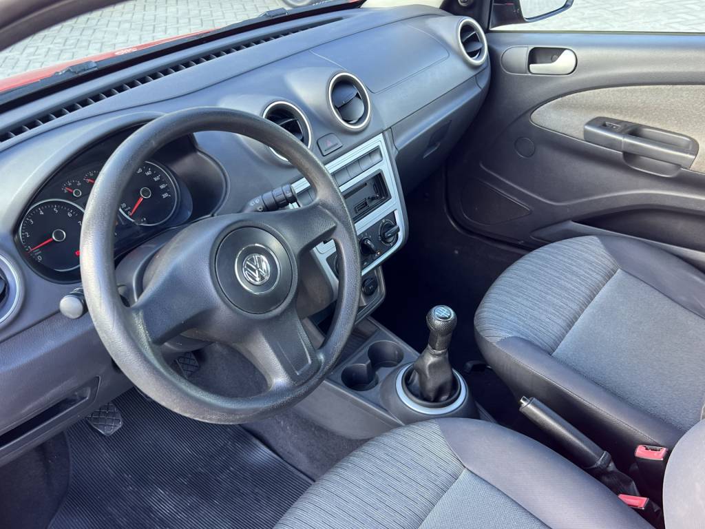 Volkswagen Gol 1.0 (novo) mi total flex    2014