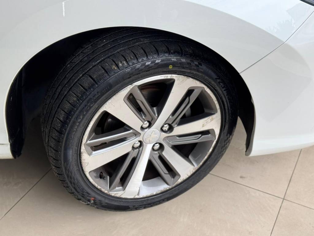 Peugeot 308 1.6 allure flex mec.    2016