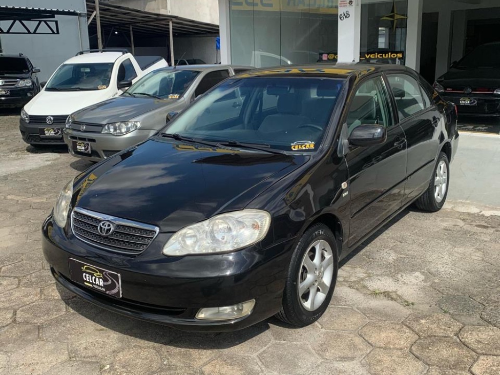 Toyota Corolla     2004