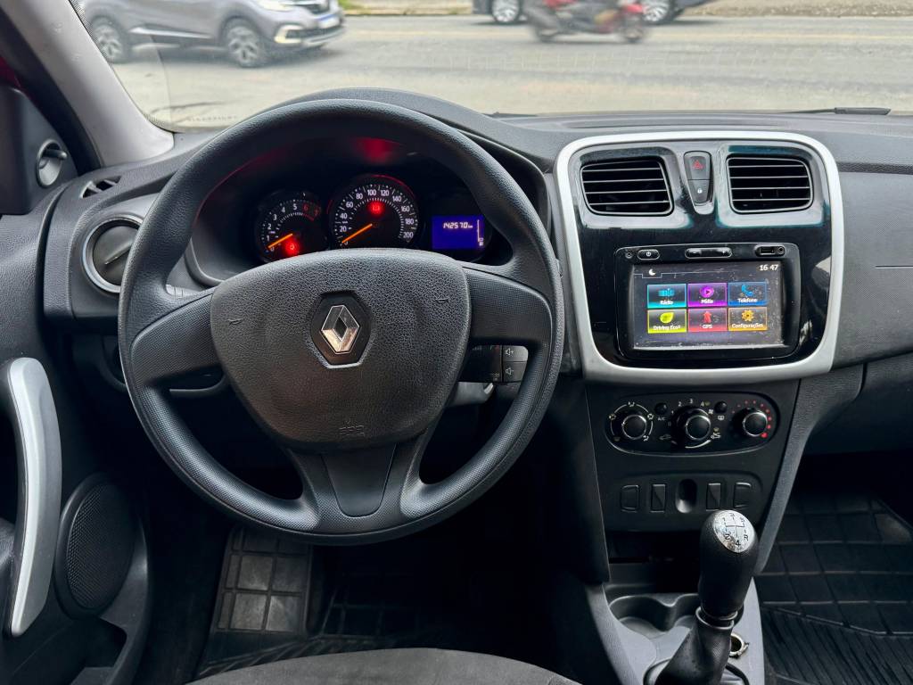 Renault Sandero 1.0 16v    2016