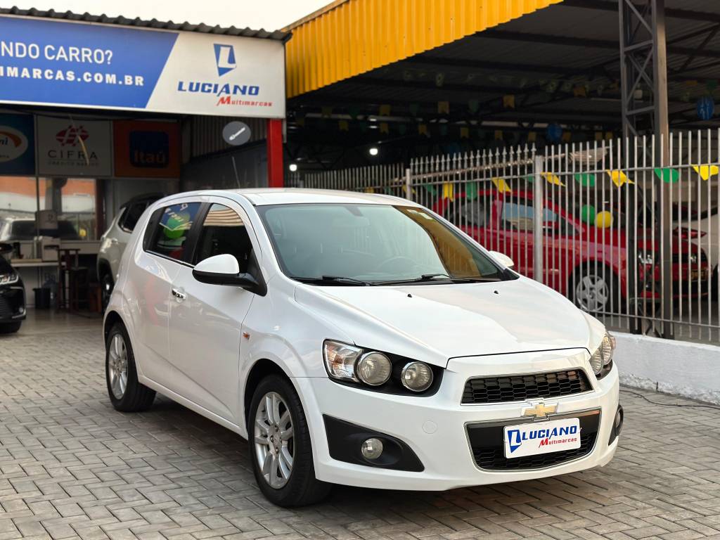 Chevrolet Sonic 1.6 16V    2012