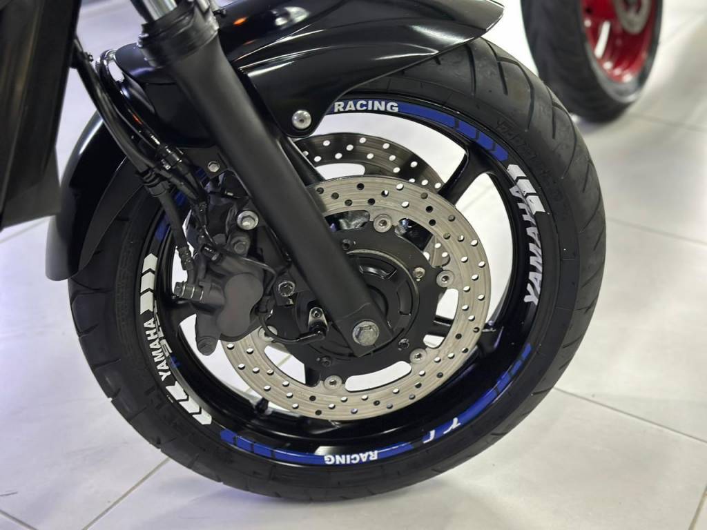 Yamaha XJ6 N abs    2018