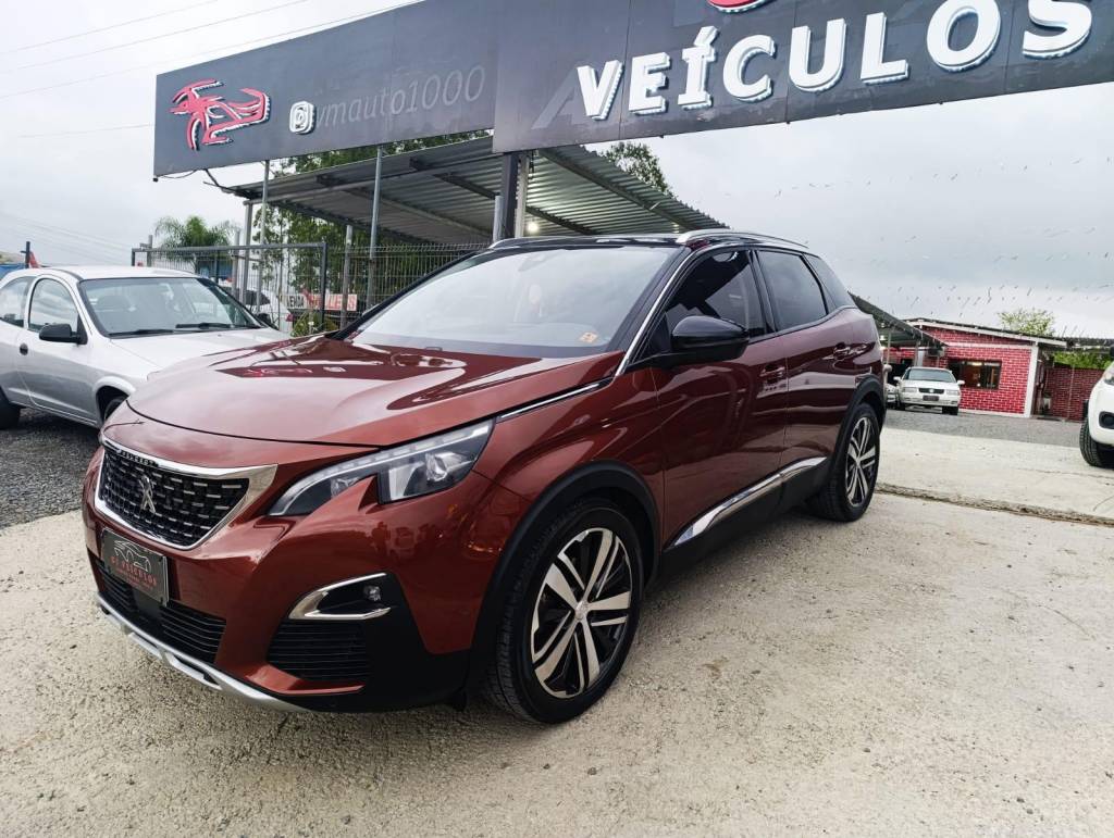 Peugeot 3008 /  griffe at    2020