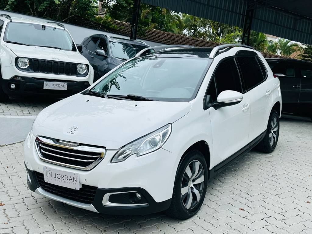 Peugeot 2008 1.6 16v    2017