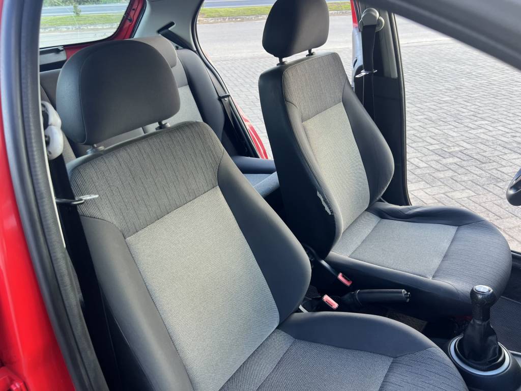 Volkswagen Gol 1.0 (novo) mi total flex    2014