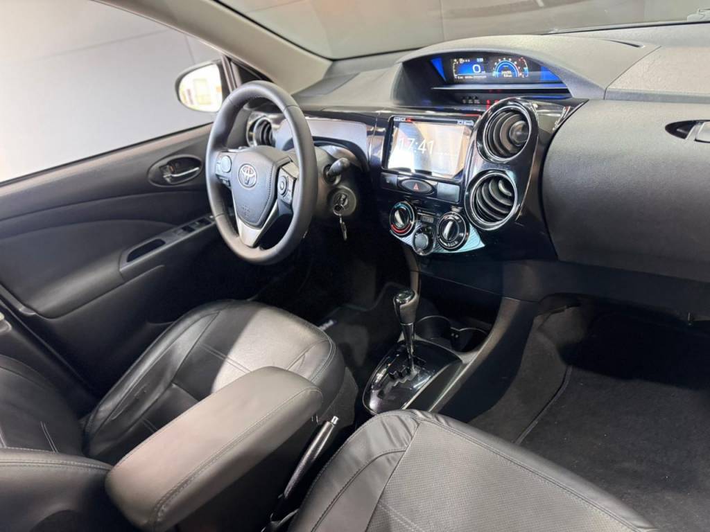 Toyota Etios 1.5 platinum sed. flex aut. 8v    2018