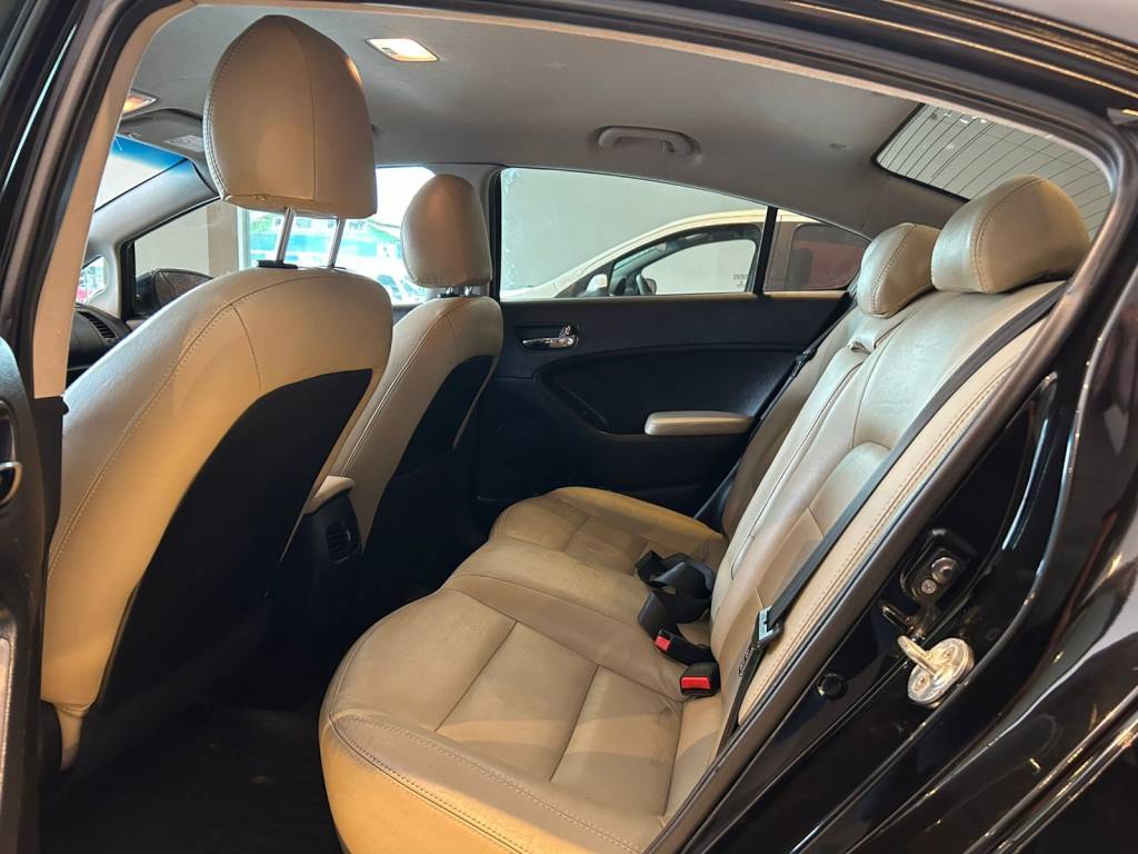 Kia Cerato 1.6 16v    2016