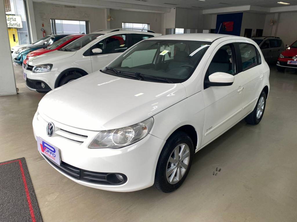 Volkswagen Gol 1.0 iTREND    2013