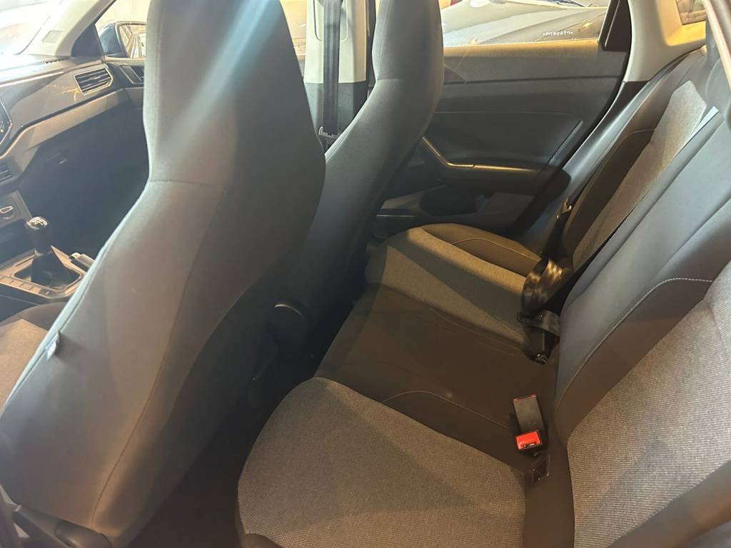 Volkswagen Polo 1.0 track flex 12v    2023