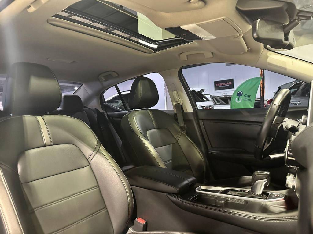 Nissan Sentra Exclusive 2.0 cvt    2023