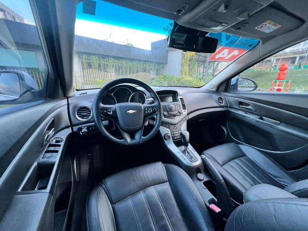 Chevrolet Cruze Lt 1.8 16v flexpower 4p mec.    2014