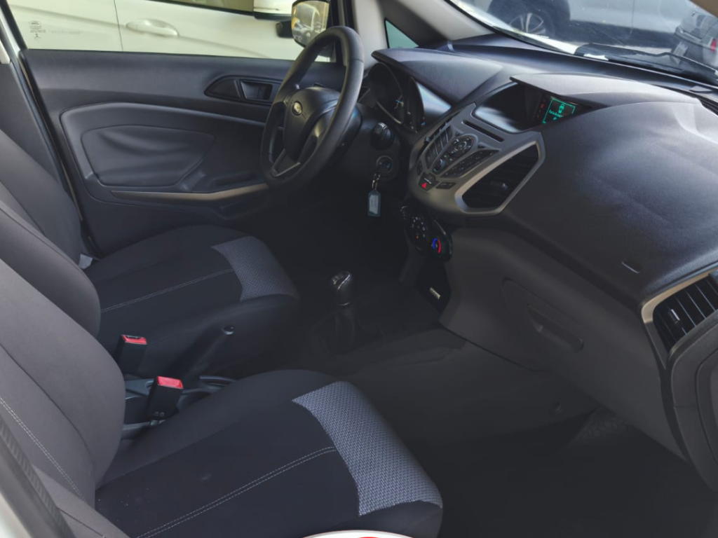 Ford EcoSport Se 1.6 manual    2017