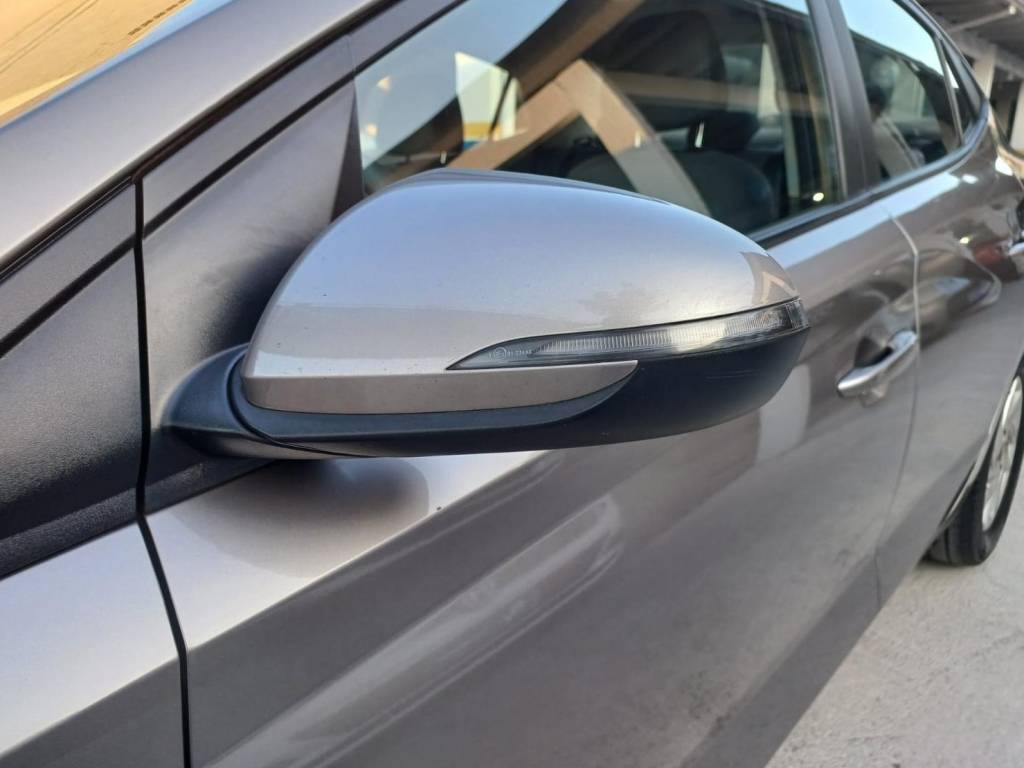 Hyundai HB20S 1.0 12v    2022