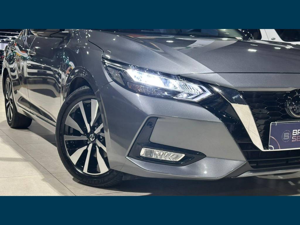 Nissan Sentra Exclusive 2.0 cvt    2023