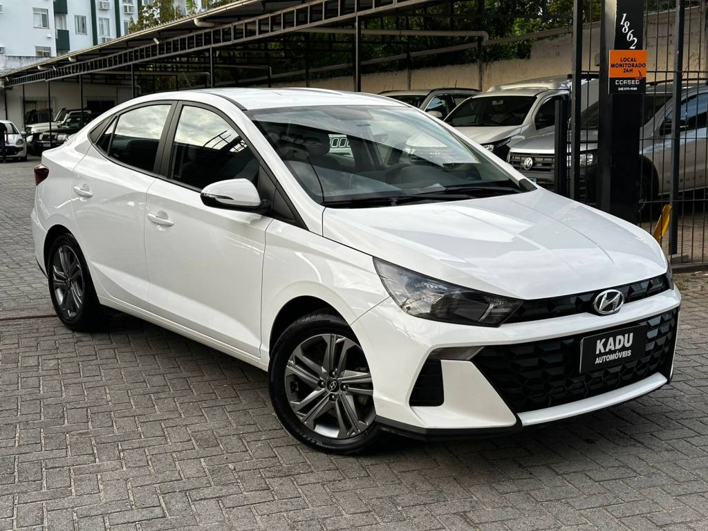 Hyundai HB20S 1.0 comfort plus tb flex aut    2025