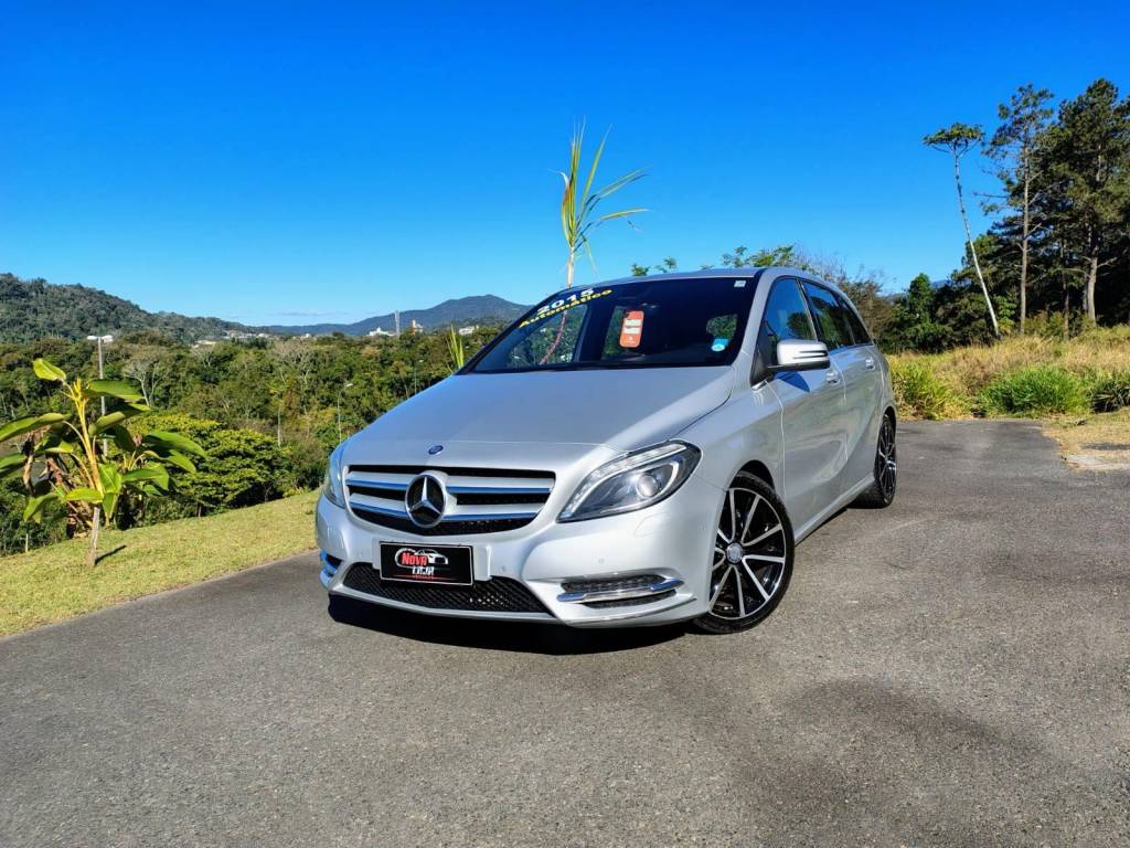 Mercedes Benz B 200 M.BENZ I/ B200CGI    2015