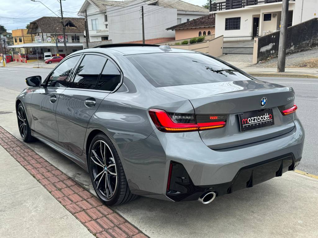 BMW 220i 2.0 16v    2023