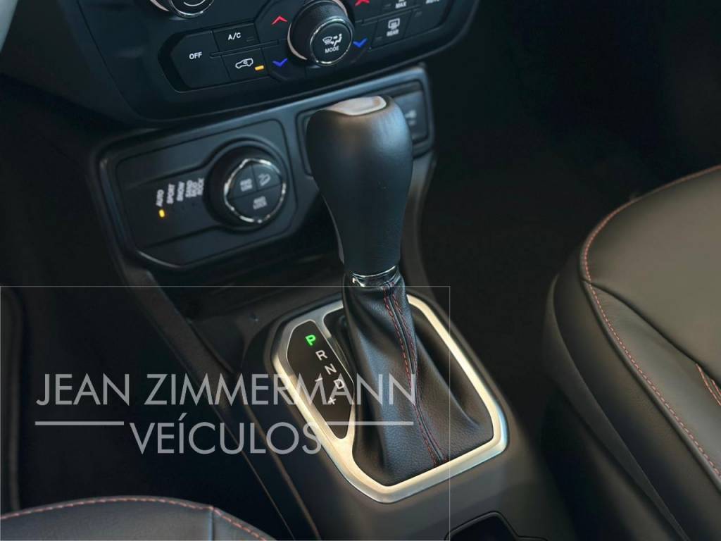 Jeep Renegade Trailhawk t270 1.3 tb flex aut.    2022
