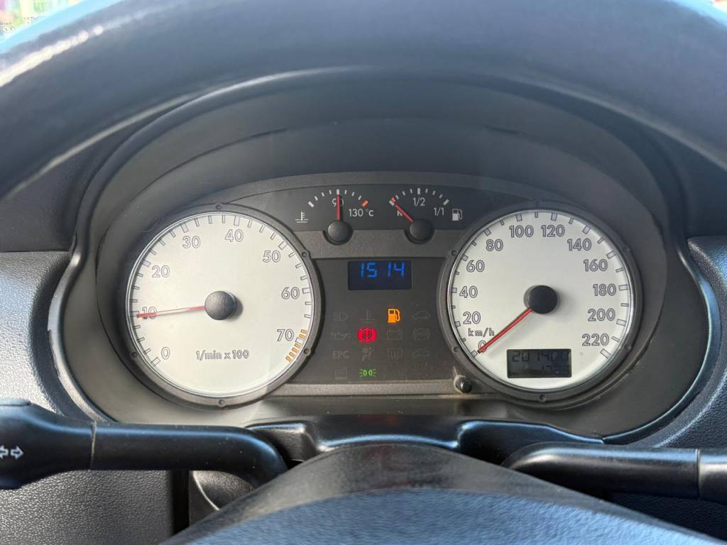 Volkswagen Parati 1.6    2003