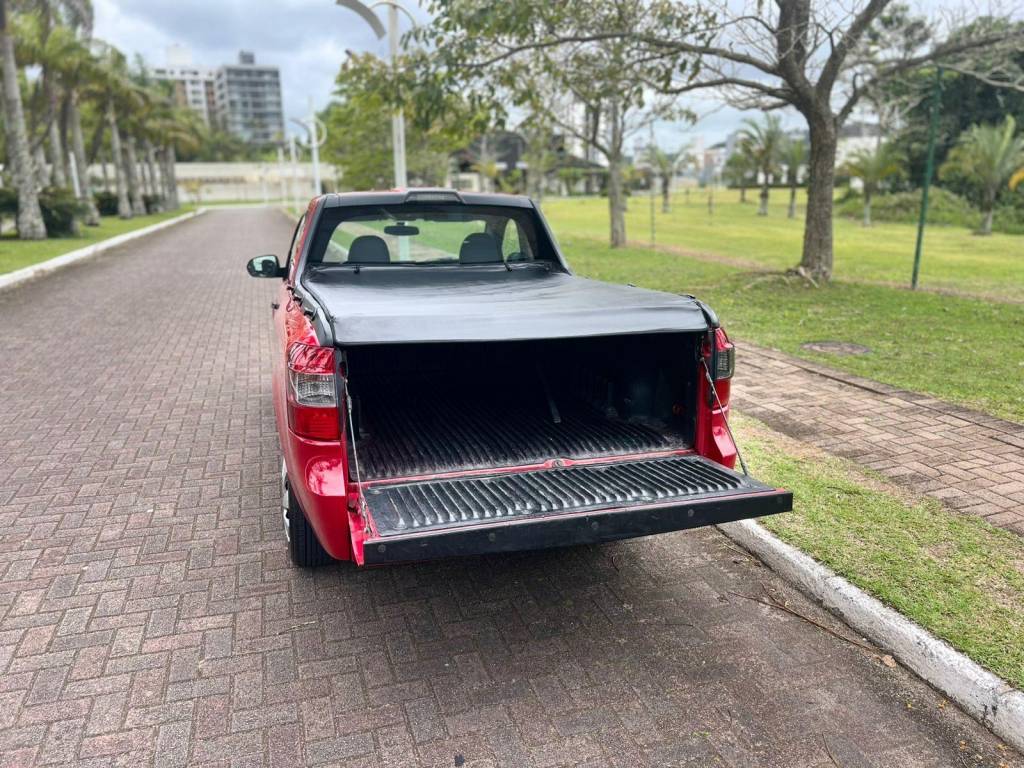 Chevrolet Montana Ls 1.4 flex    2016