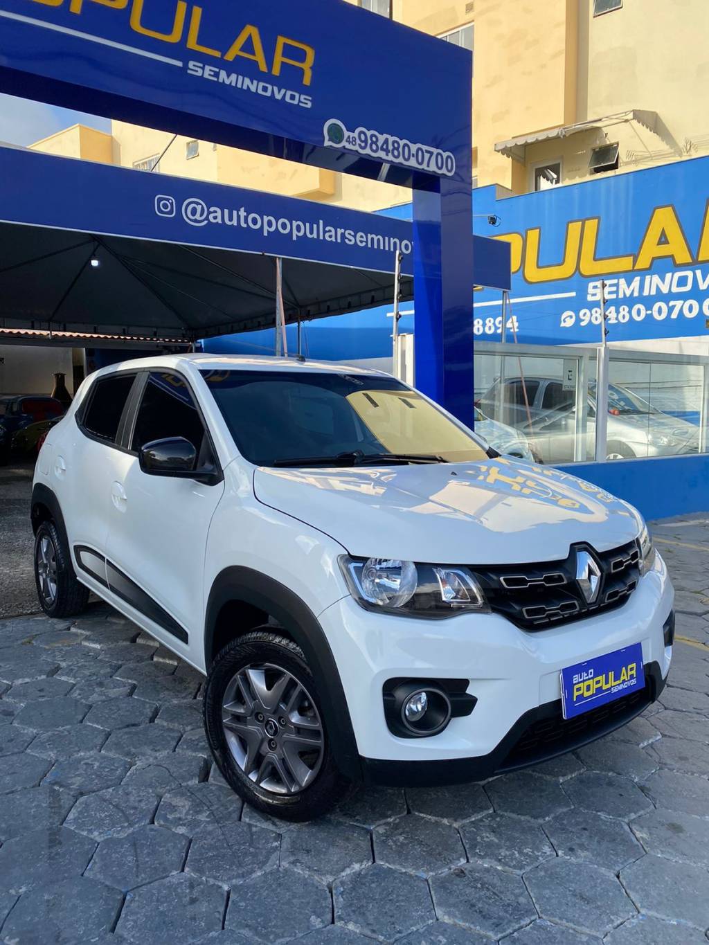 Renault Kwid Intense 1.0 Flex 12V 5p Mec.    2022