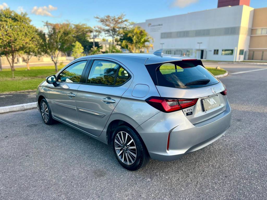 Honda Civic Hatch 1.5 automÁtico    2024