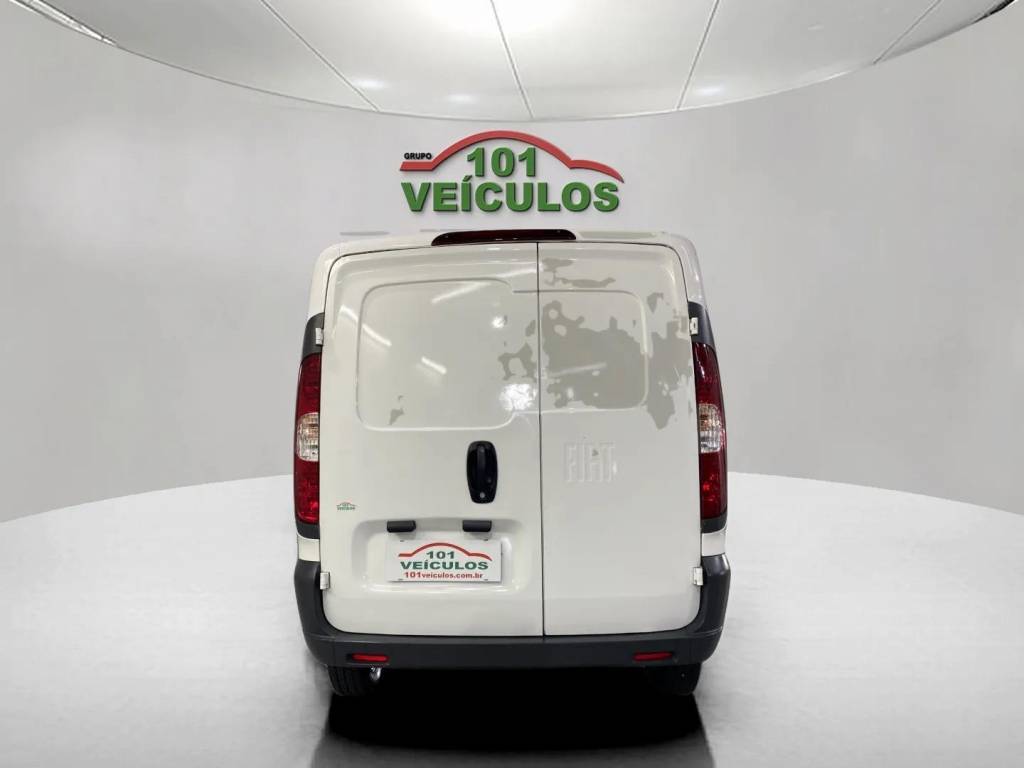 Fiat Fiorino Fiorino 1.4 mpi furgão working 8v flex 3p mec    2021